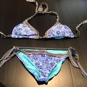 Profile blush bikini